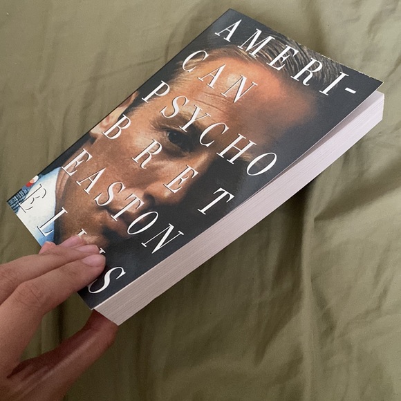 American Psycho by Bret Easton Ellis - Picture 3 of 5